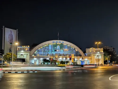 bkk2 station night svdmxn - Nochmal Bangkok