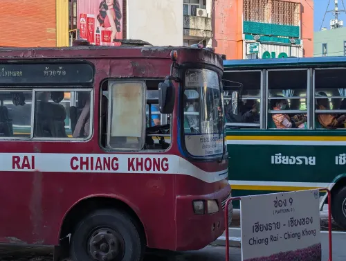 chiangrai bus station closeup c24a67 - Thailands Norden
