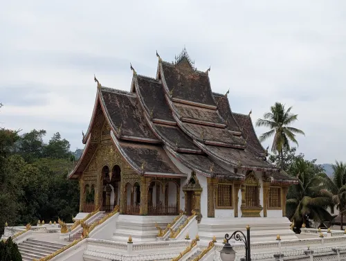 laos lp temple 1 qq7mdc - Hallo Laos!