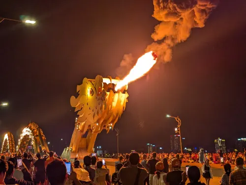 vn danang bridge dragon fire r1eohd - Hallo Vietnam!