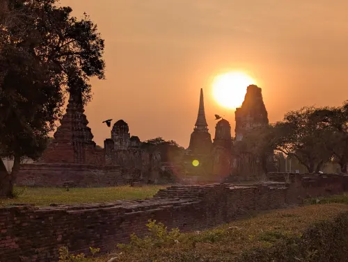 ayutthaya watratchaburana sunset ohu5wx - Nochmal Bangkok