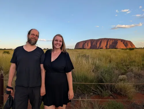 uluru anna chris hewzzo - Hallo Uluru!