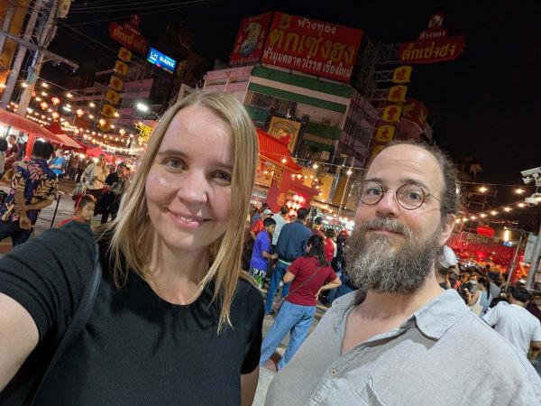 11_chiangmai_chinatown_selfie_kaxnyz