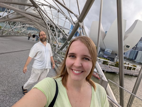 23_sg_helix_selfie_uhfc79