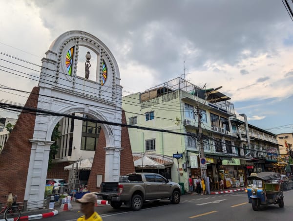 01_bkk_arch_1_a58oev