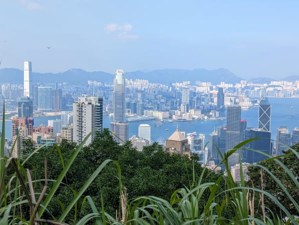 03_hk_peak_view_coverimage_mh9l8y