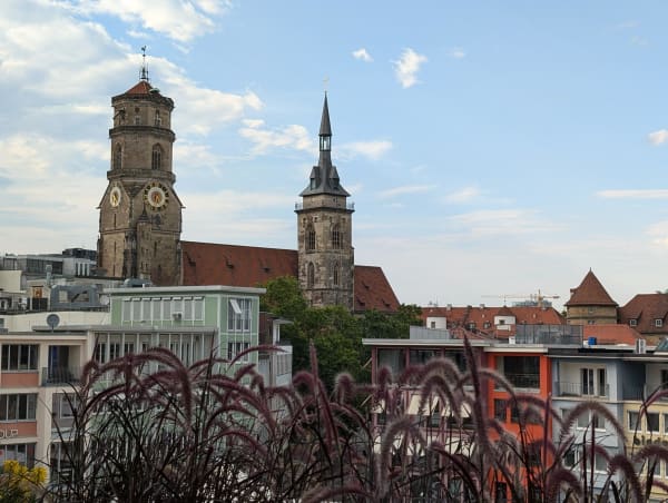 03_stuttgart_aussicht_marktplatz_kirche_hubcaf