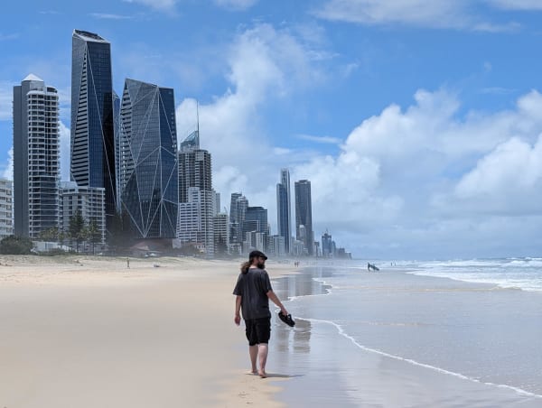 05_goldcoast_beach_chris_pkjljp