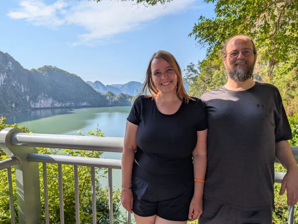 21_vn_halong_island_selfie_kbywkq