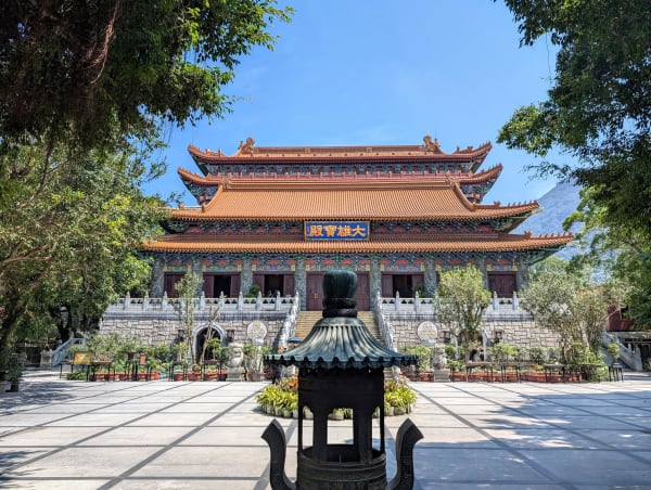 26_hk_monastery_1_n45oh5