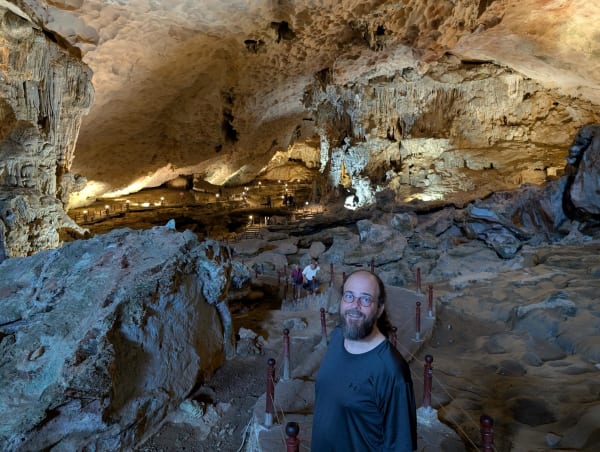 28_vn_halong_caves_chris_gdq7wb