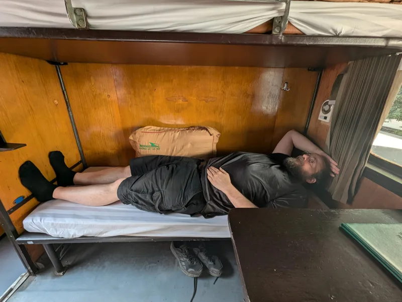 vn train inside 3 - Hallo Vietnam!