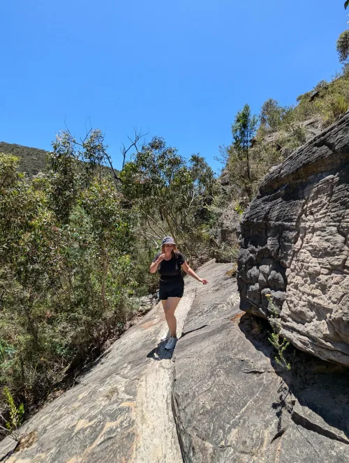 grampians beehivefalls balancing ahuuot - Roadtrip!