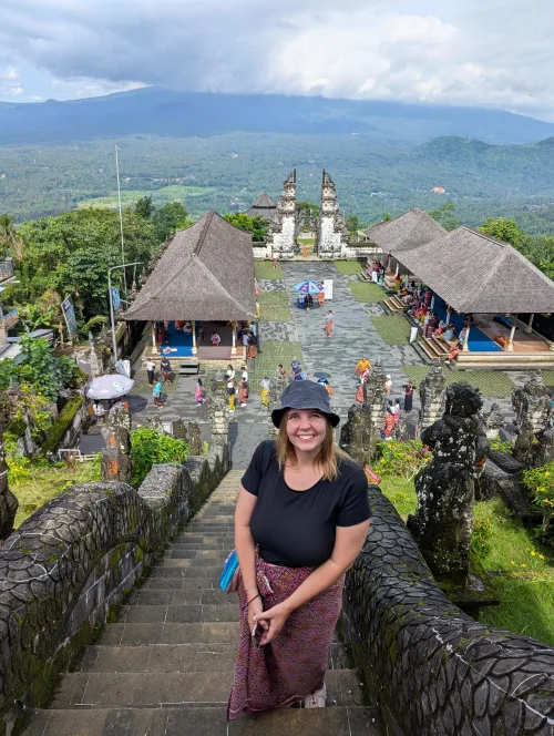 bali infinitygate anna 2 v4fimg - Hallo Bali!