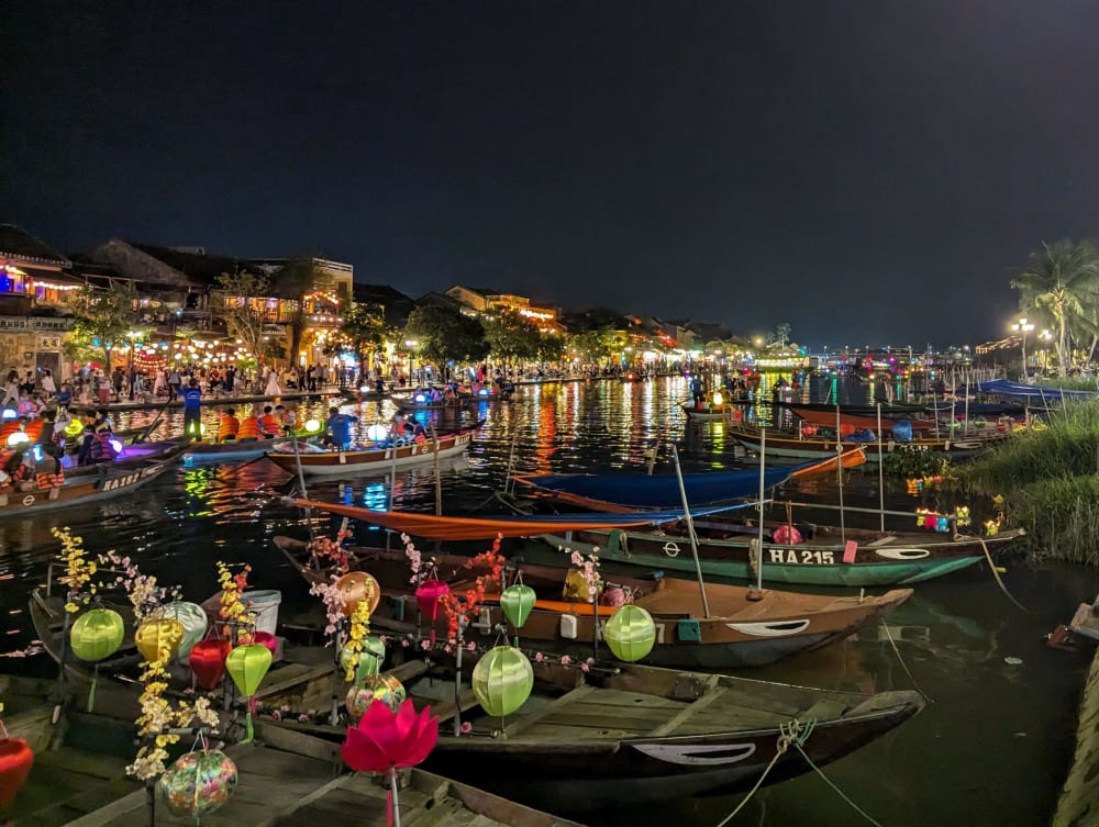 65_vn_hoian_river_night_snpcum
