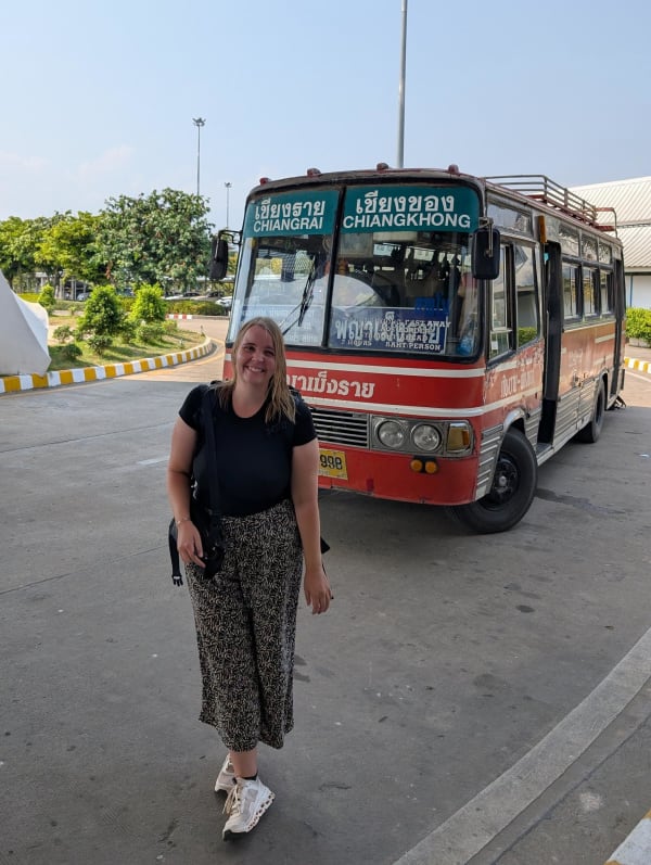 02_laos_arrival_anna_bgblph