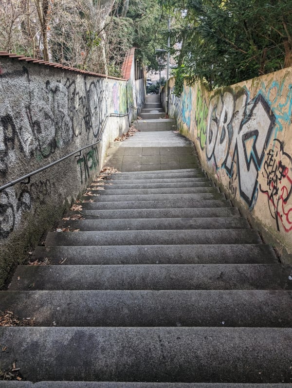 21_stuttgart_treppen_1_syopxg