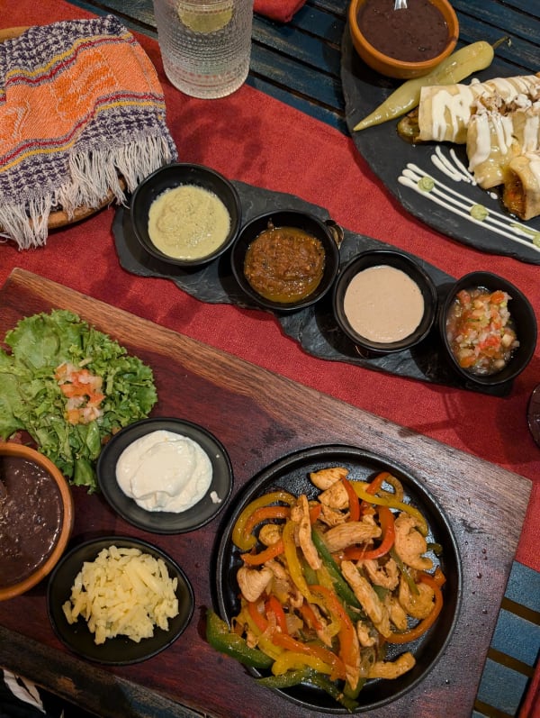 28_kohchang_mexican_food_usq2k9