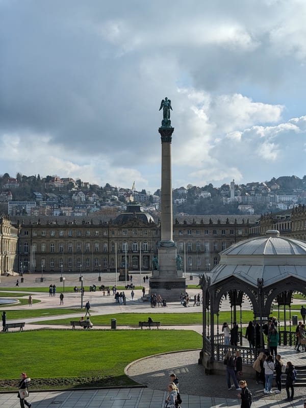 05_stuttgart_schlossplatz_1_rcfec6
