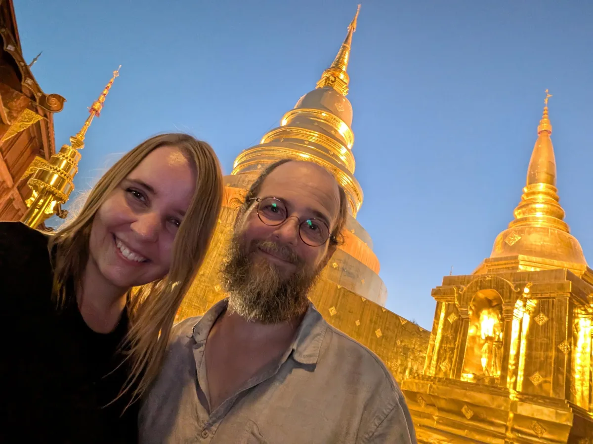 41_chiangmai_golden_temple_selfie_lgthjz - Thailands Norden