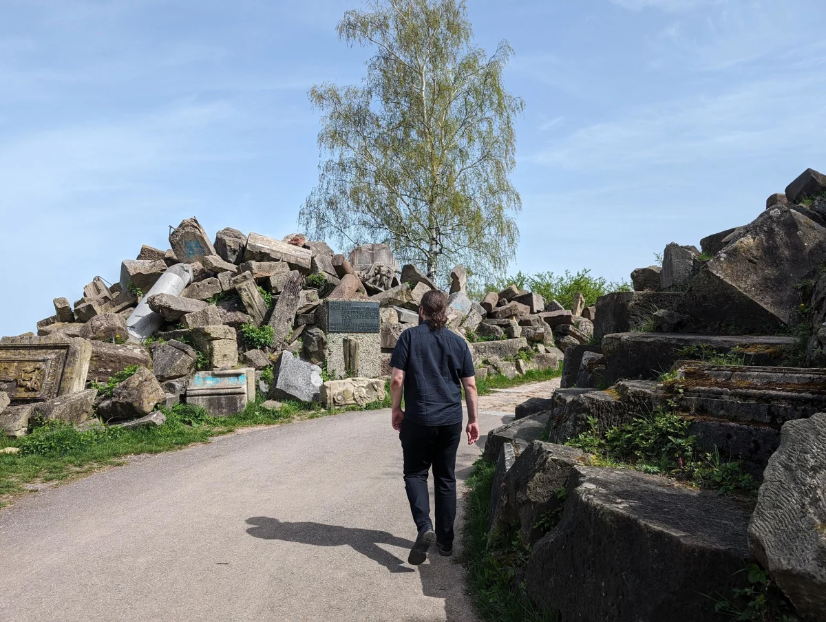 stuttgart scherbelino 1 nowqc0 - Bye Bye Stuttgart