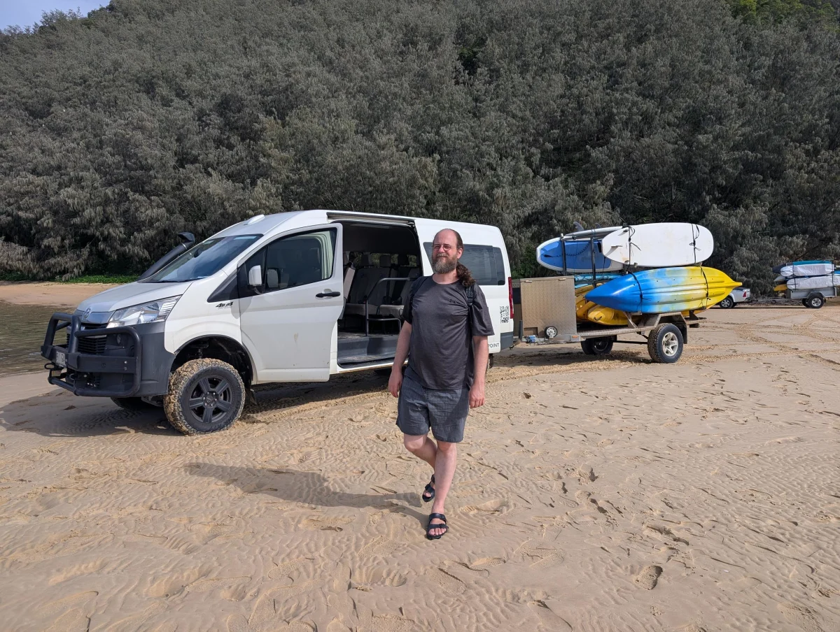 16_noosa_paddling_arrival_tx1lyx - Kurz nach Queensland