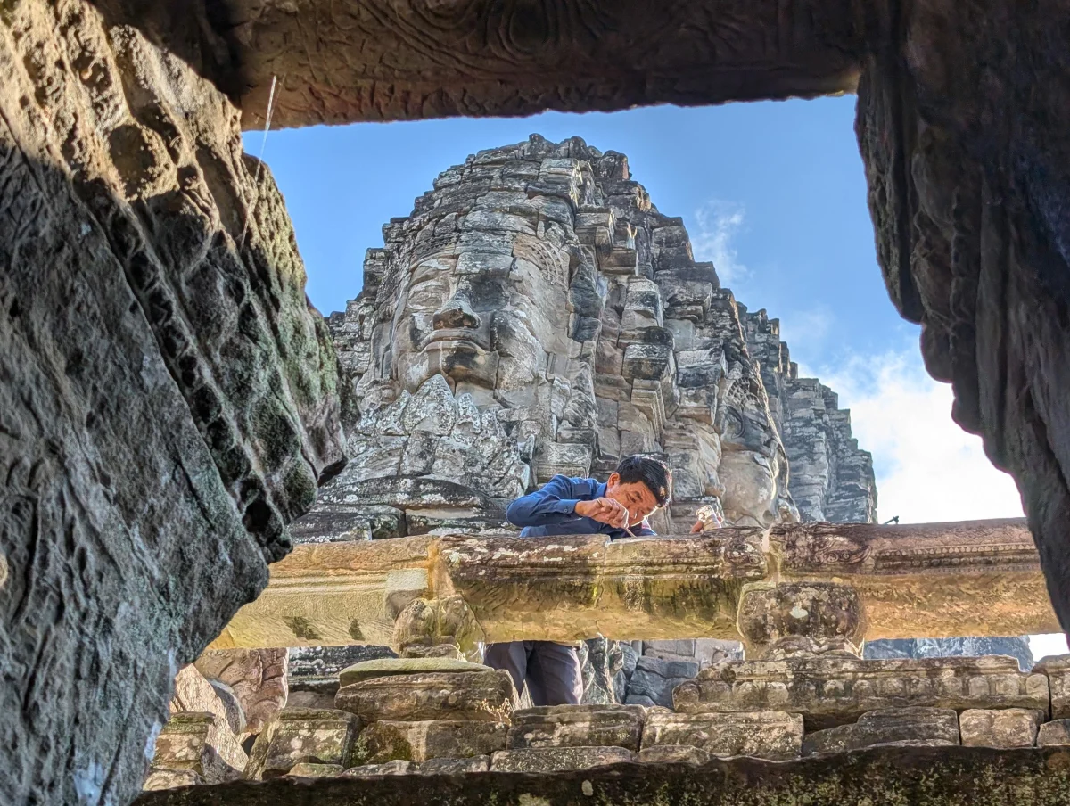29_cambodia_angkor_thom_bayon_bauarbeit_wxsbi8 - Hallo Kambodscha!