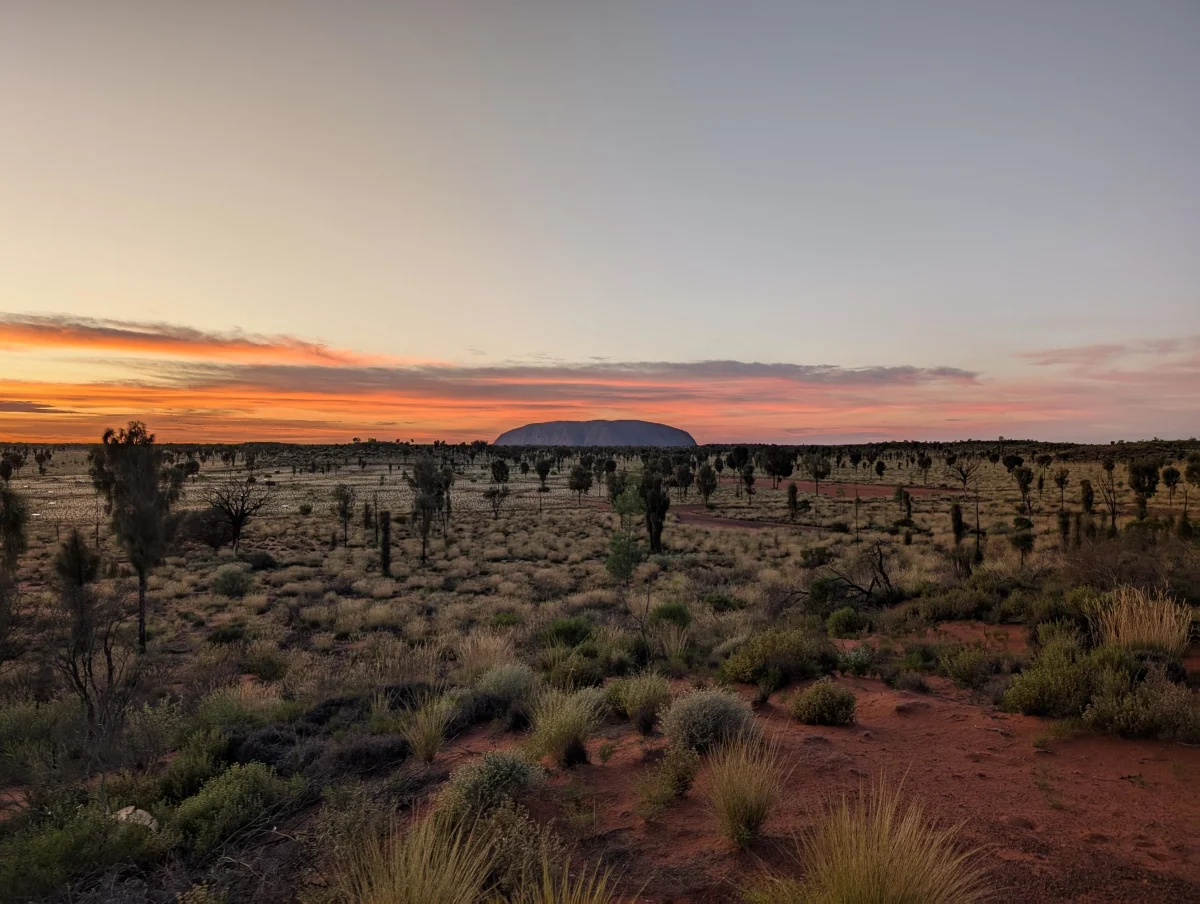 uluru sunrise 3 liffty - Hallo Uluru!