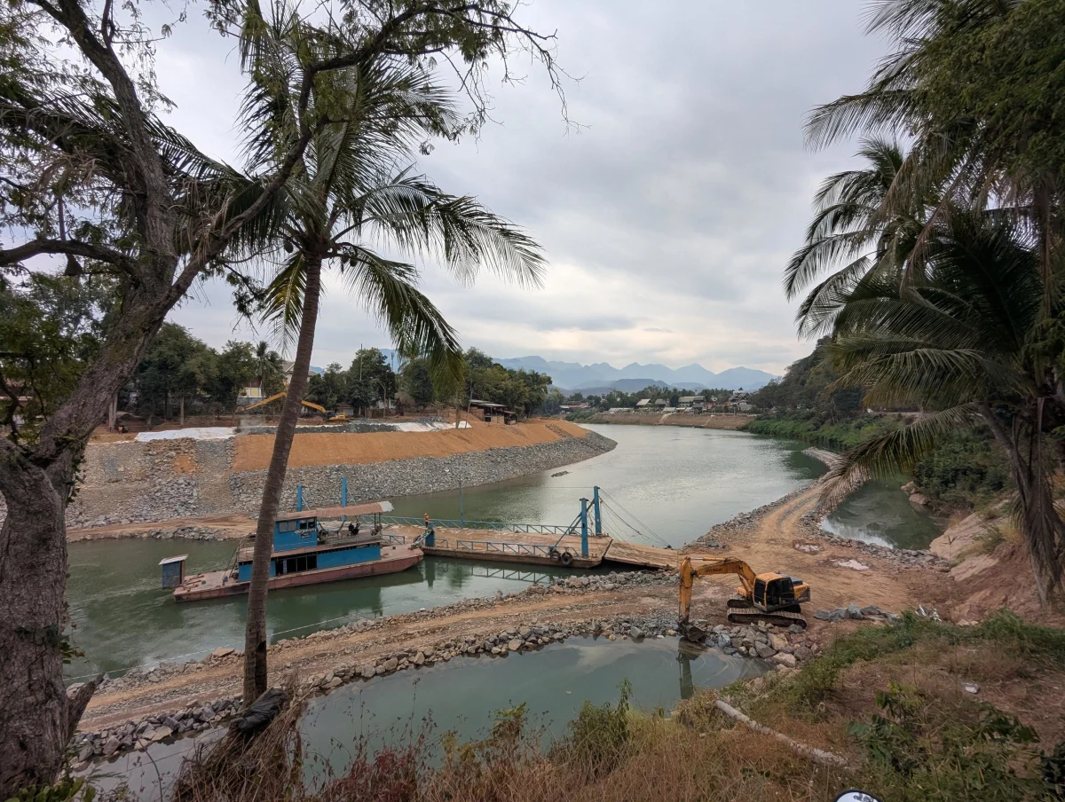 laos lp impression 2 h3e4h1 - Hallo Laos!