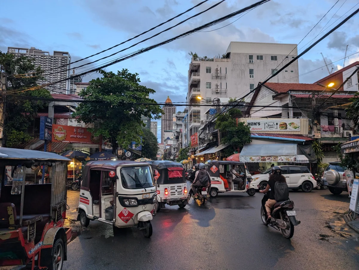 cambodia phnom penh street - Hallo Kambodscha!