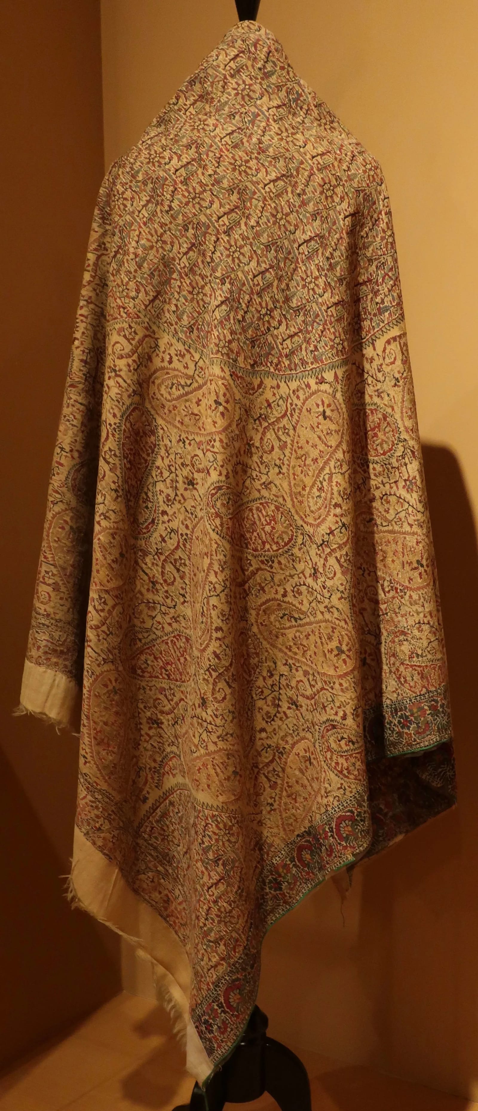 kashmir shawl