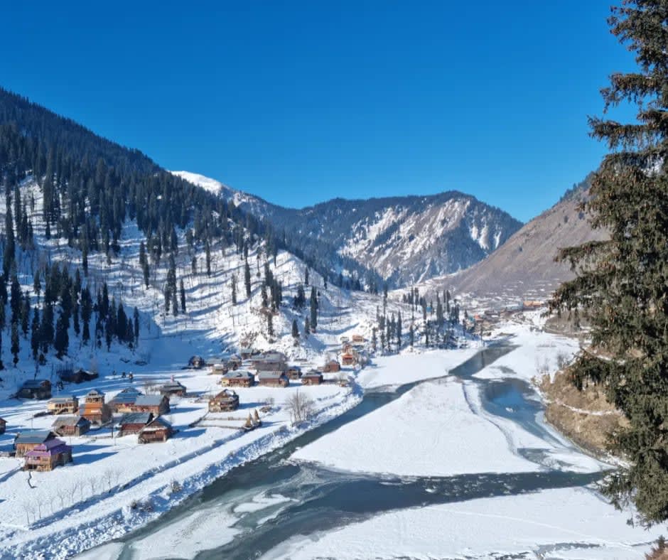 Jammu Kashmir First Snowfall