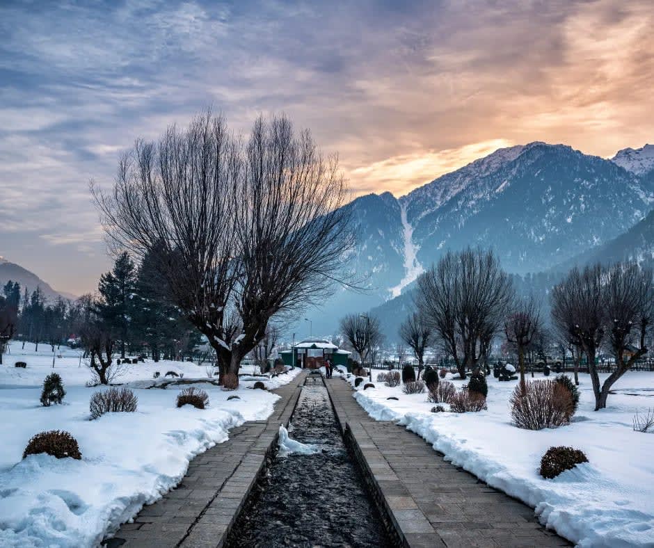 Jammu Kashmir First Snowfall