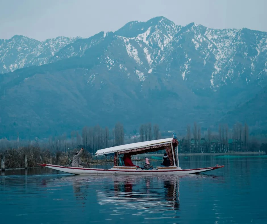 kashmir tour packages from mumbai
