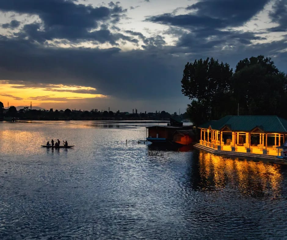 Kashmir In October