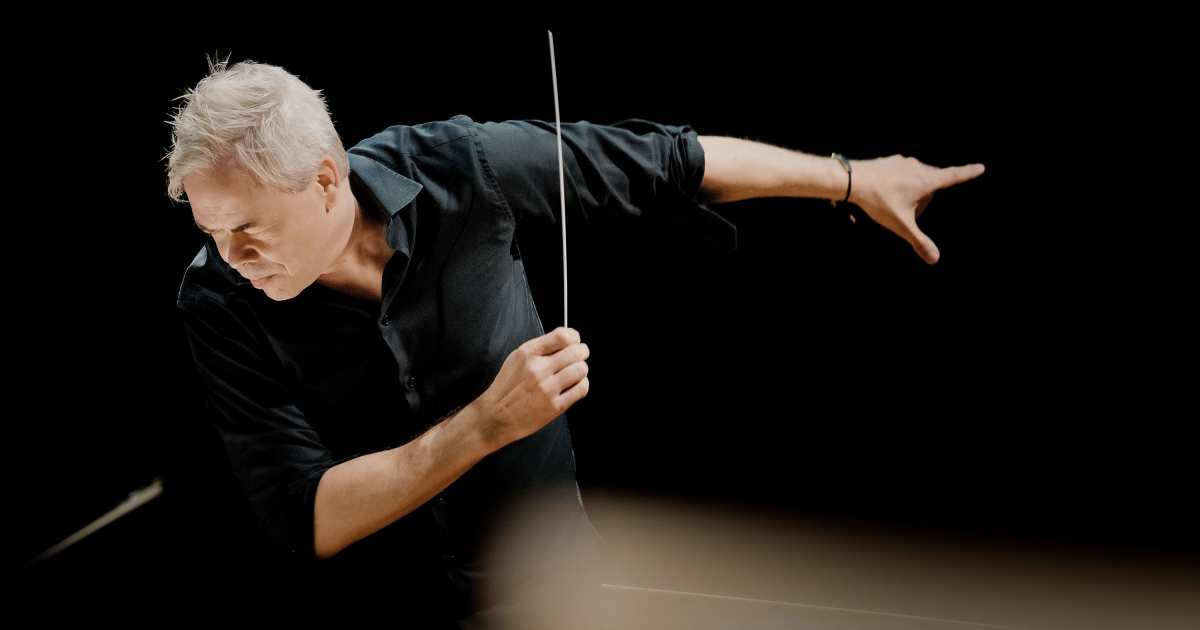 Tchaikovsky’s Swan Lake and Other Tales