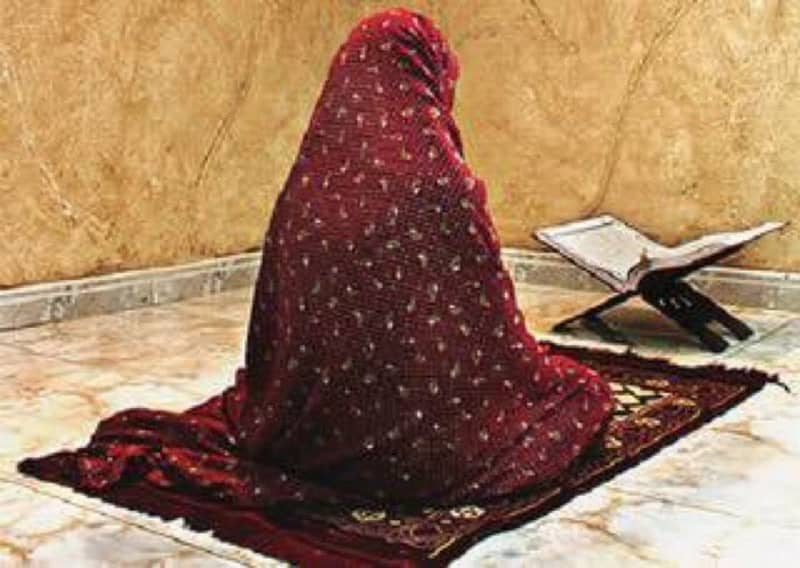 شخصيات نسائية اقترنت اسماؤهن برجال من أسرة الجارالله العجلان آل أبو عليان السيدة نورة بنت حمد المديفر  1328 -1402 حرم الشيخ سليمان بن جارالله بن إبراهيم الجارالله العجلان رحمهما الله.