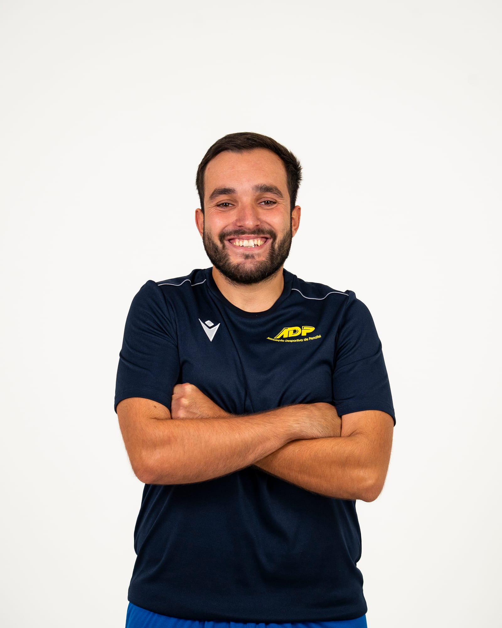Retrato em estúdio de atleta da AD Penafiel