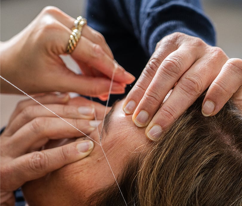 Fotografia de detalhe e resultados de tratamentos na Hairlusion