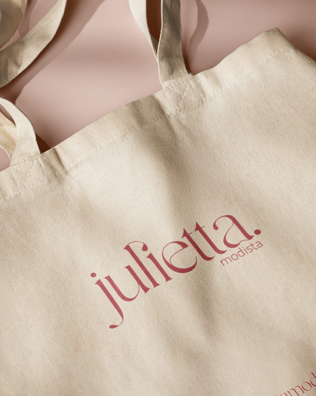 Fotografia aplicada à identidade visual da Julietta Modista