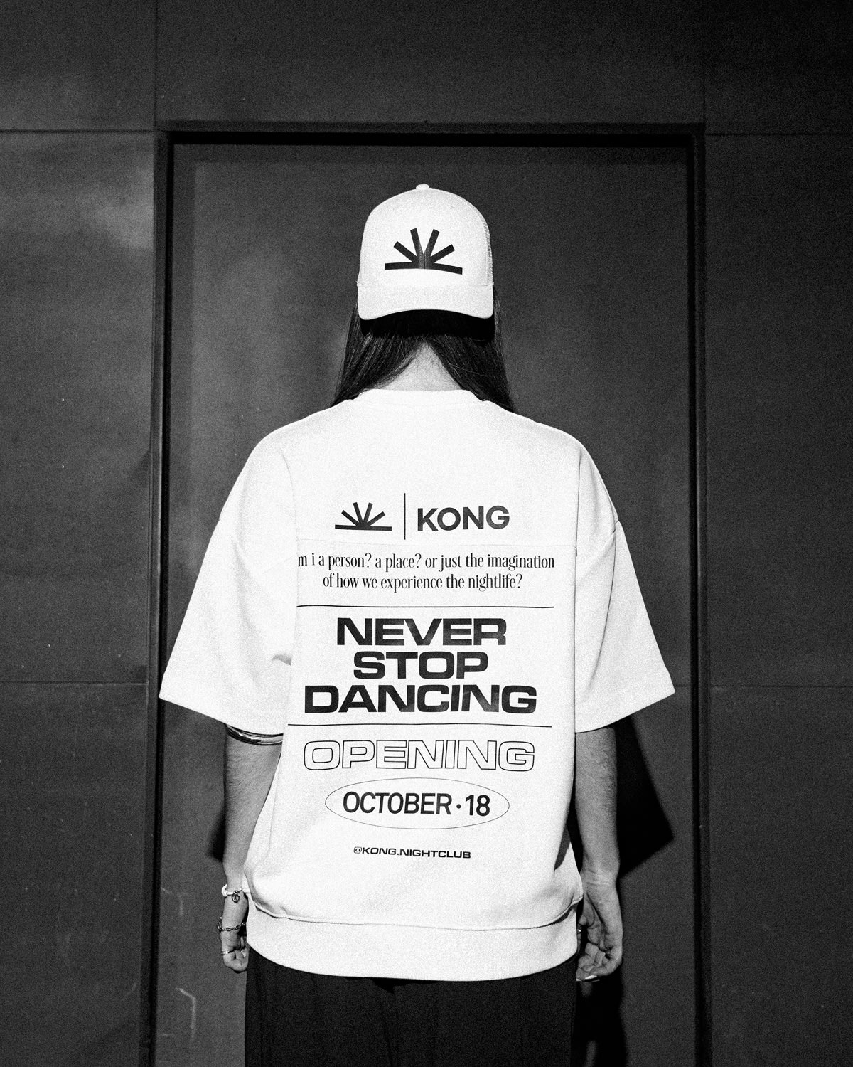 Fotografia de merchandising oficial da Kong Nightclub