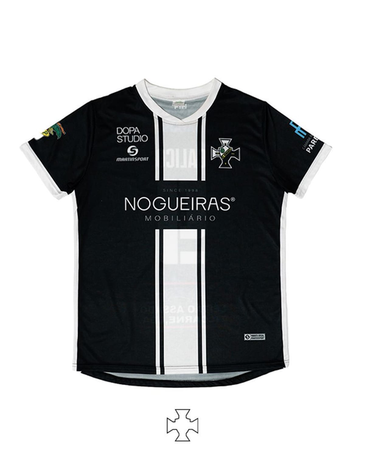 Detalhes do design dos equipamentos oficiais d'Os Romanos