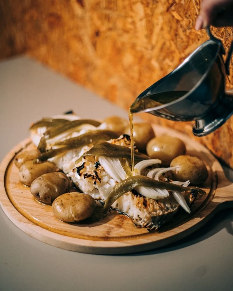 Fotografia gastronómica profissional de prato do restaurante Tónio do Talho