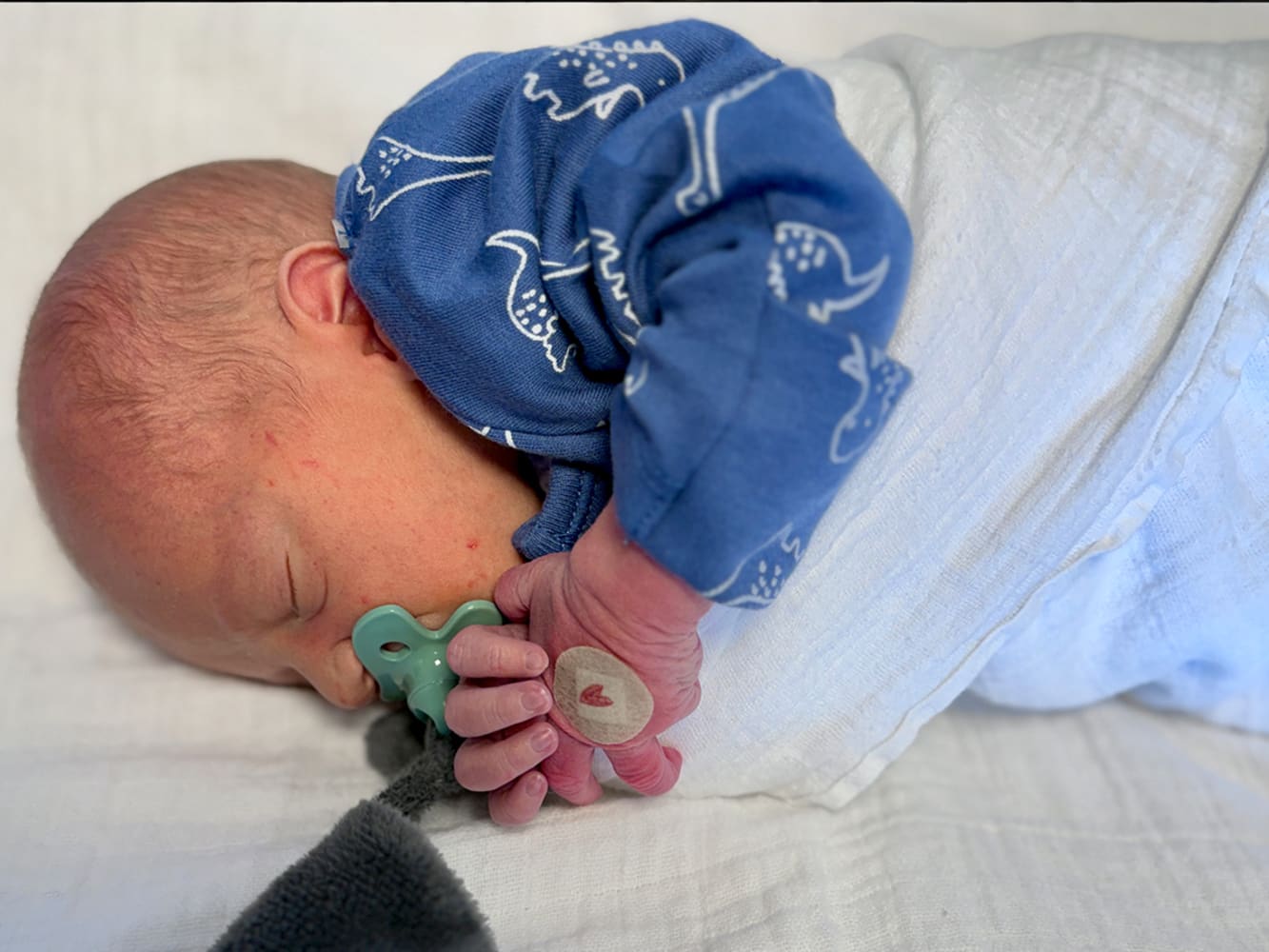 Afbeelding baby na de bloedprik