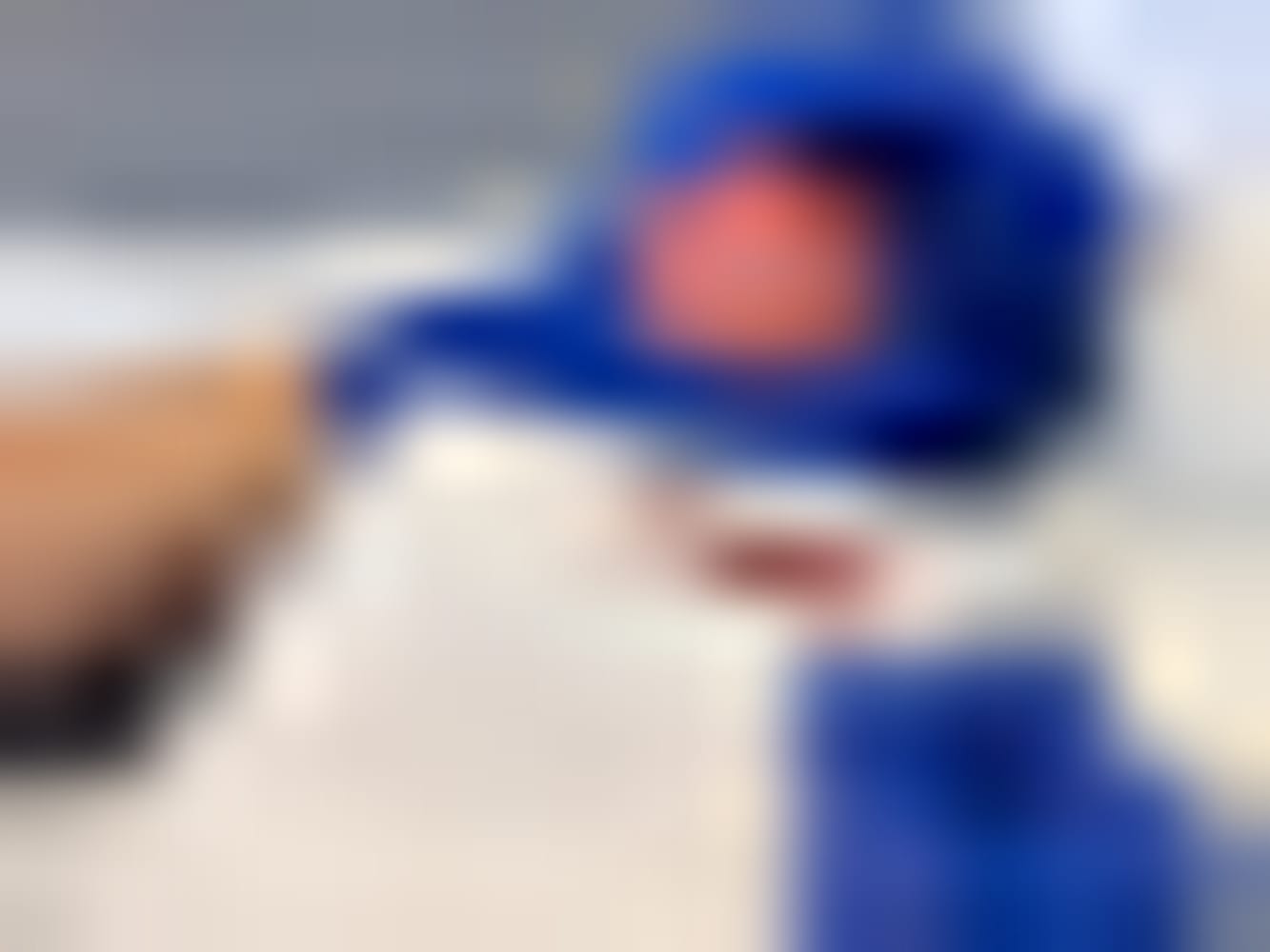 Afbeelding bloedkaartje na bloedprik bij baby