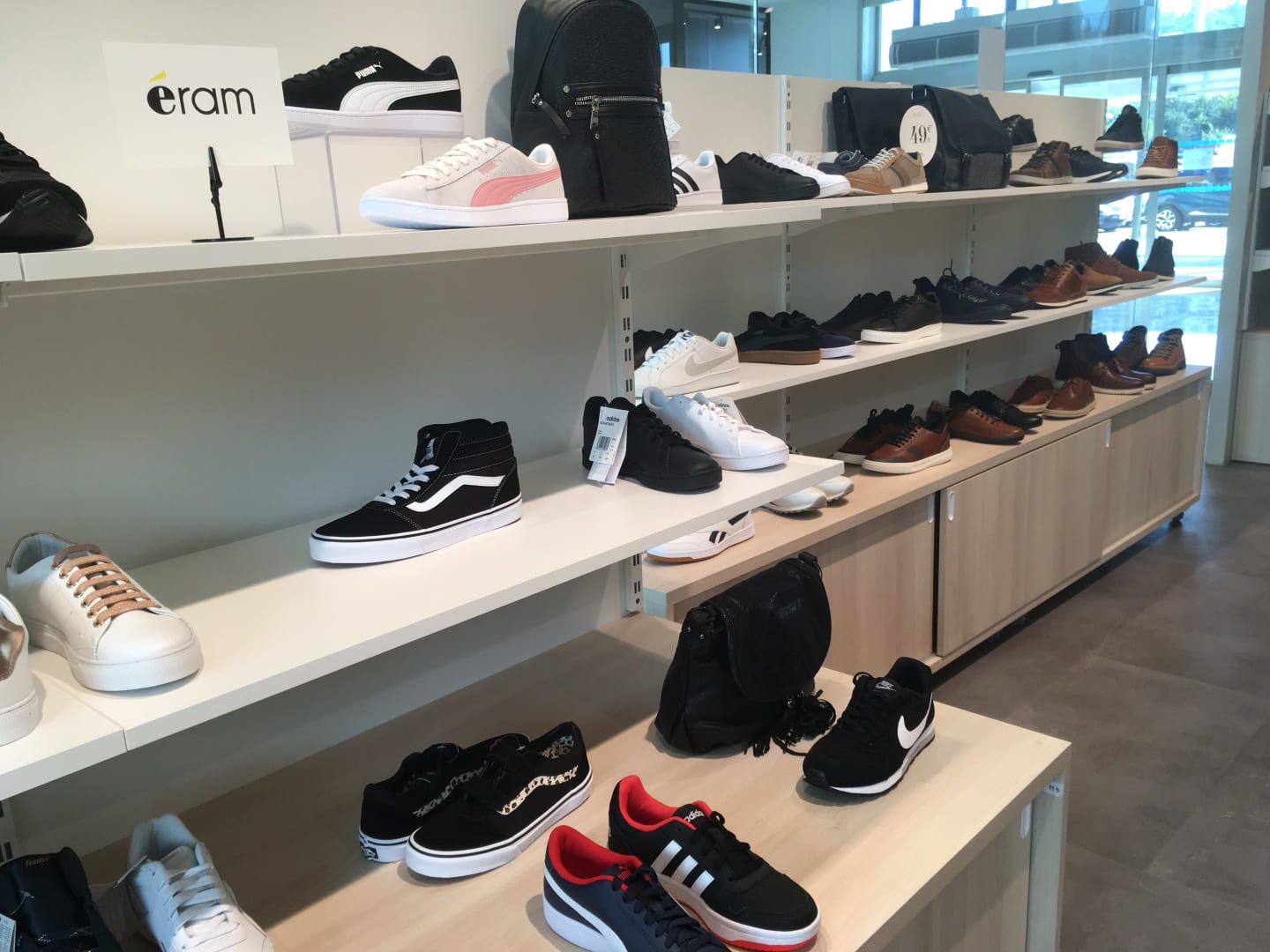 ram BOCAGE Centre Commercial Saint Genis 2