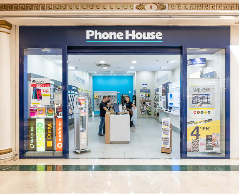 THE PHONE HOUSE | Gran Via 2