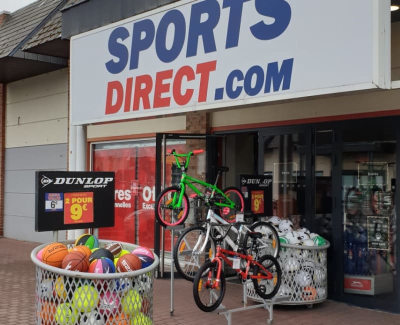 SportsDirect Centre commercial VILLE2 (Charleroi Belgique)