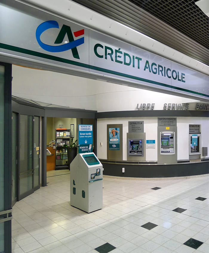 Credit Agricole Centre Commercial Cora Cormontreuil
