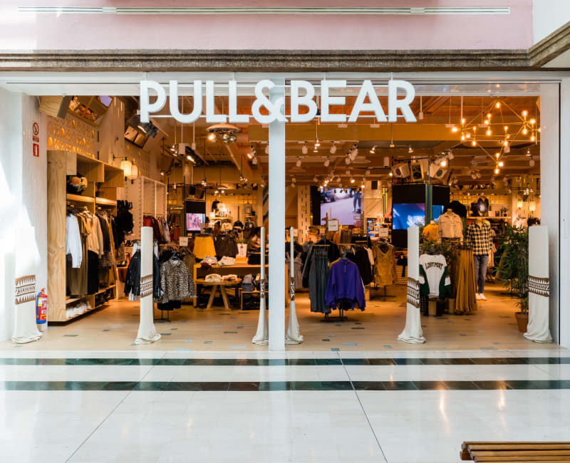 Pull & Bear | Villa 2